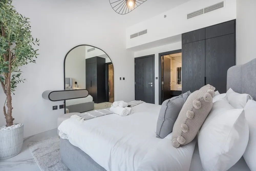 Awesome 1-bedroom in Al Barshaa South Near to Dubai Adventures