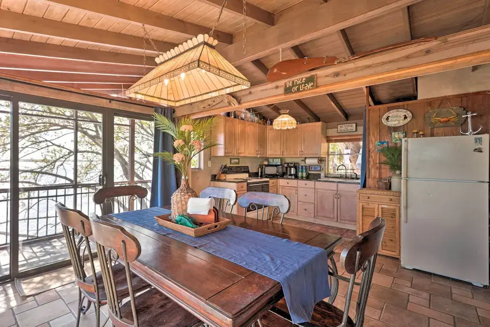 Riverfront Merritt Island Bungalow w/ Dock & Deck