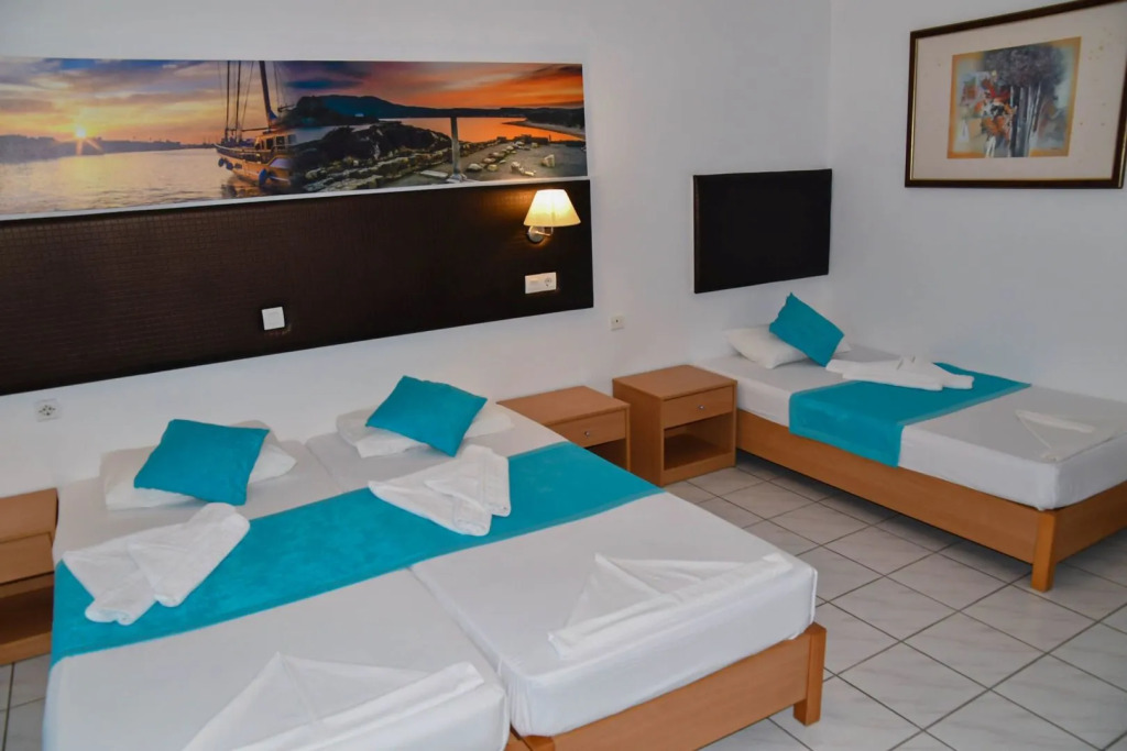 Blue Nest Hotel