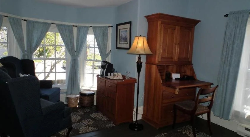 The Coopers Inn