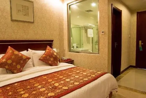 Niaochao Commercial Hotel
