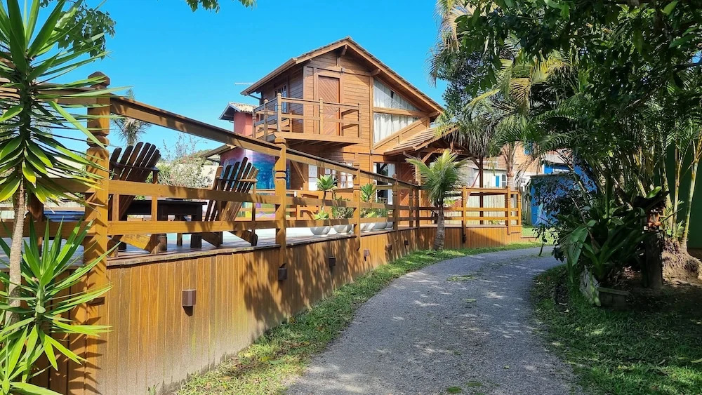 Arte da Tribo Hostel & Camping