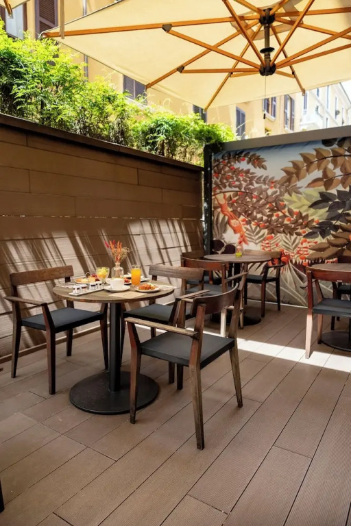 Savona 18 Suites