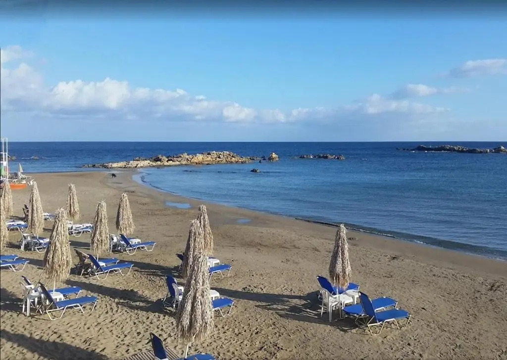 Sonja Beachfront Apartments