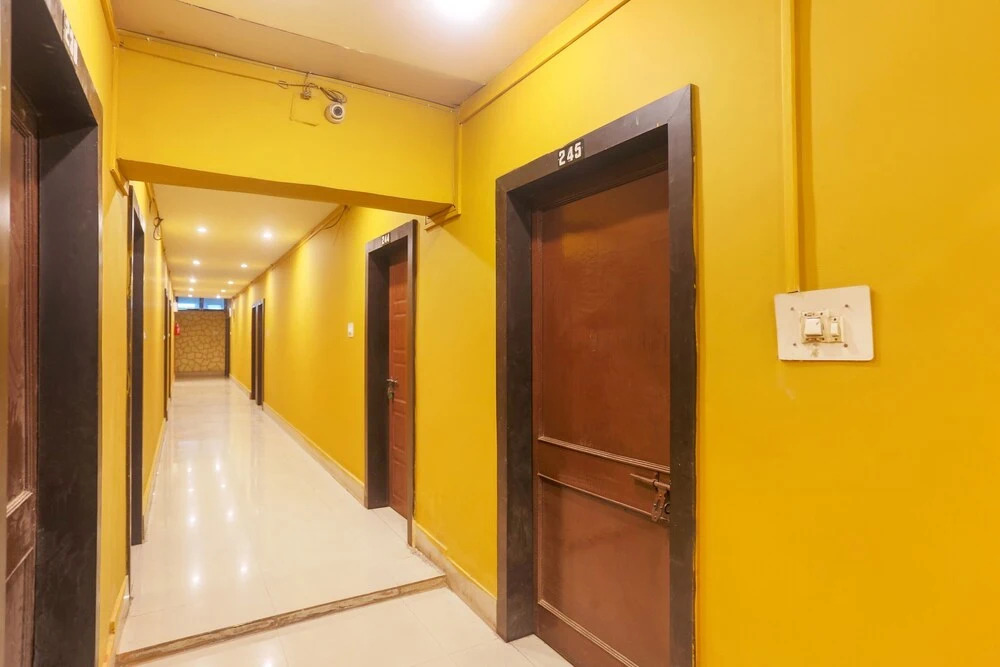 Hotel Trishakti by OYO Rooms