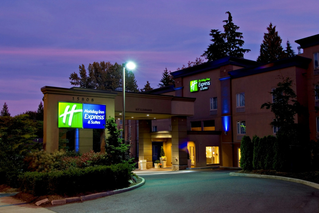 Holiday Inn Express and Suites Surrey by IHG