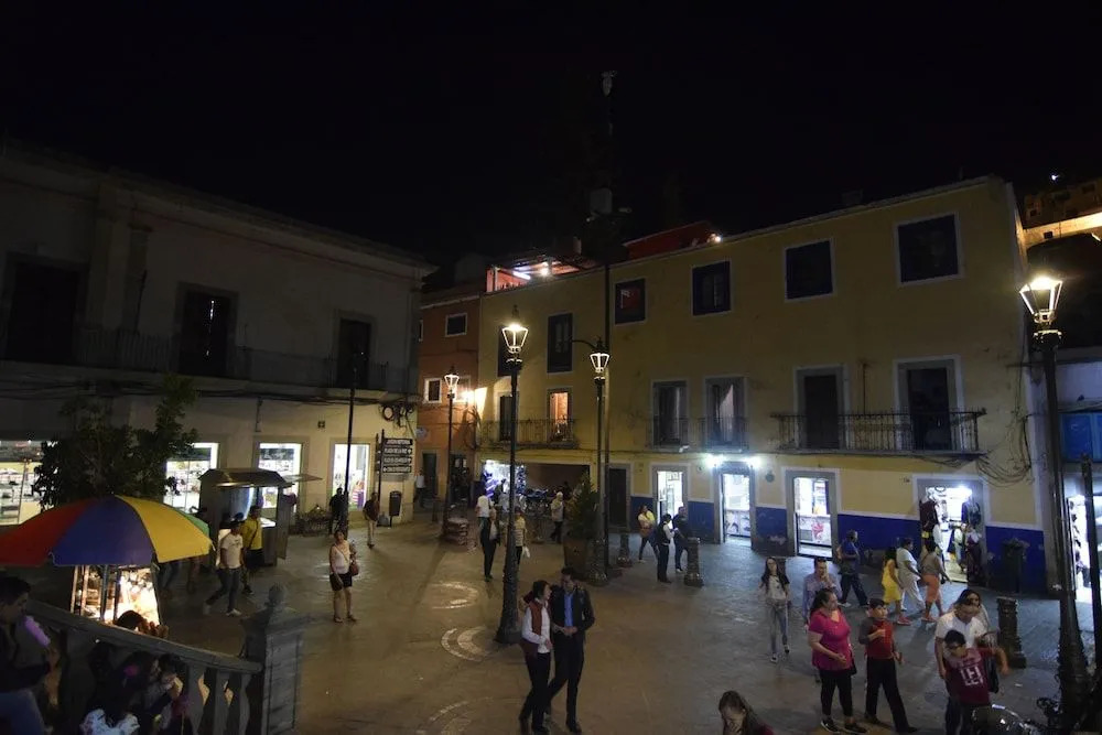 Casa Jardín