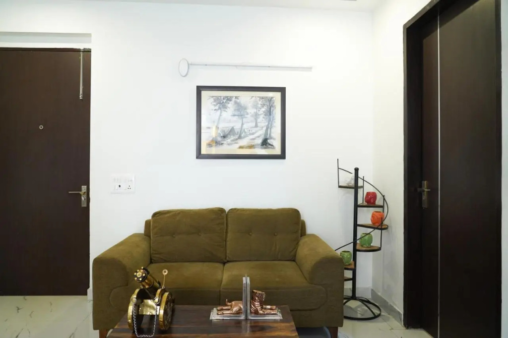 Lime Tree Service Apartment - Near Artemis Hospital ,Gurgaon