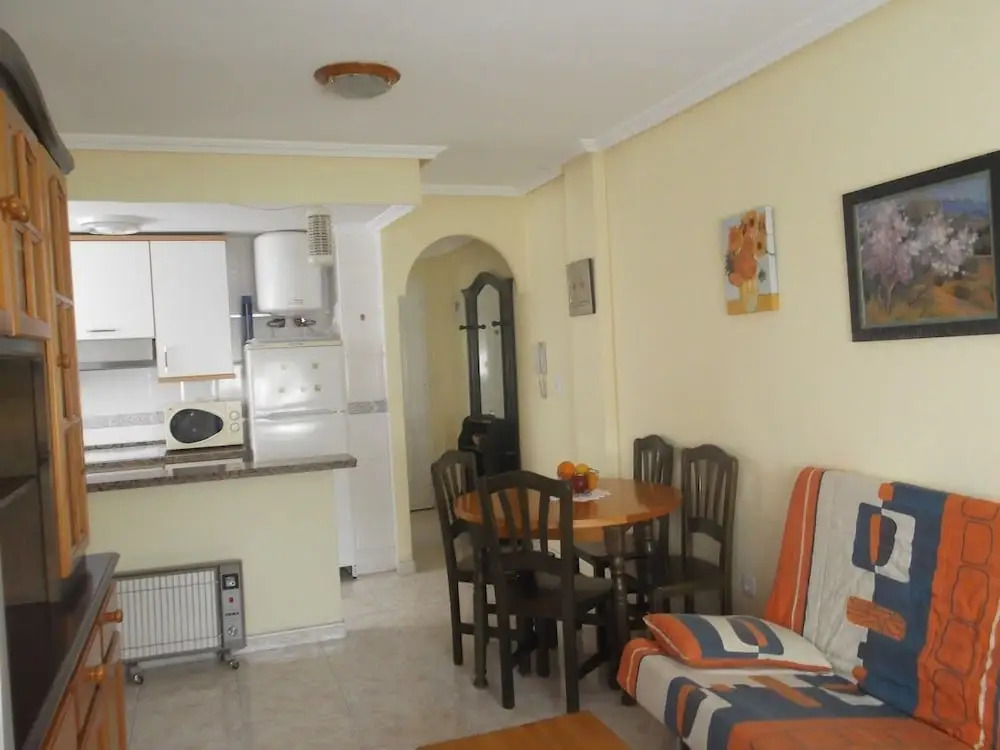 Alicante 100665 1 Bedroom Apartment by Mo Rentals