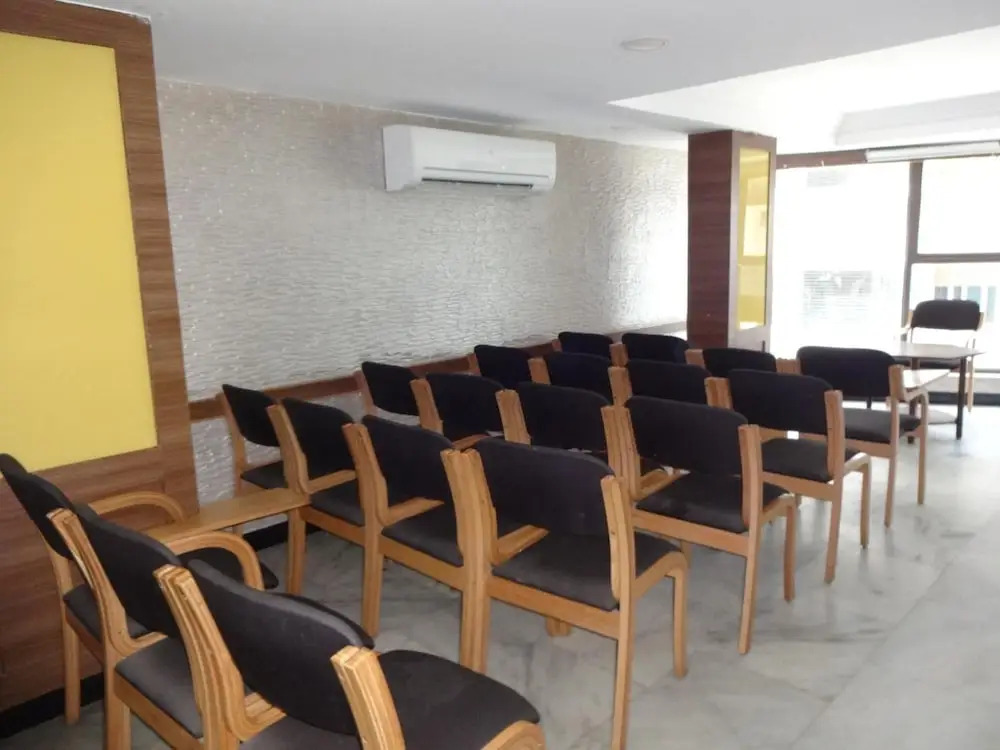 Hotel Naveen