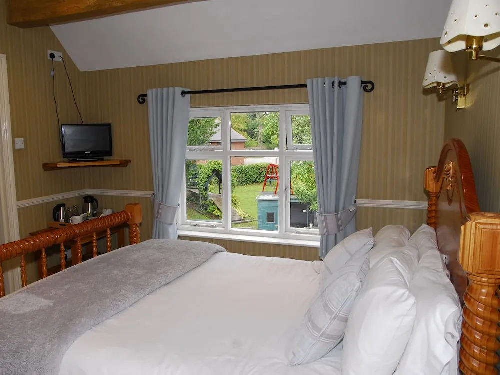 The Egerton Arms Astbury