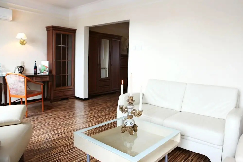 Wzgórze Toskanii Conferences & Restaurant