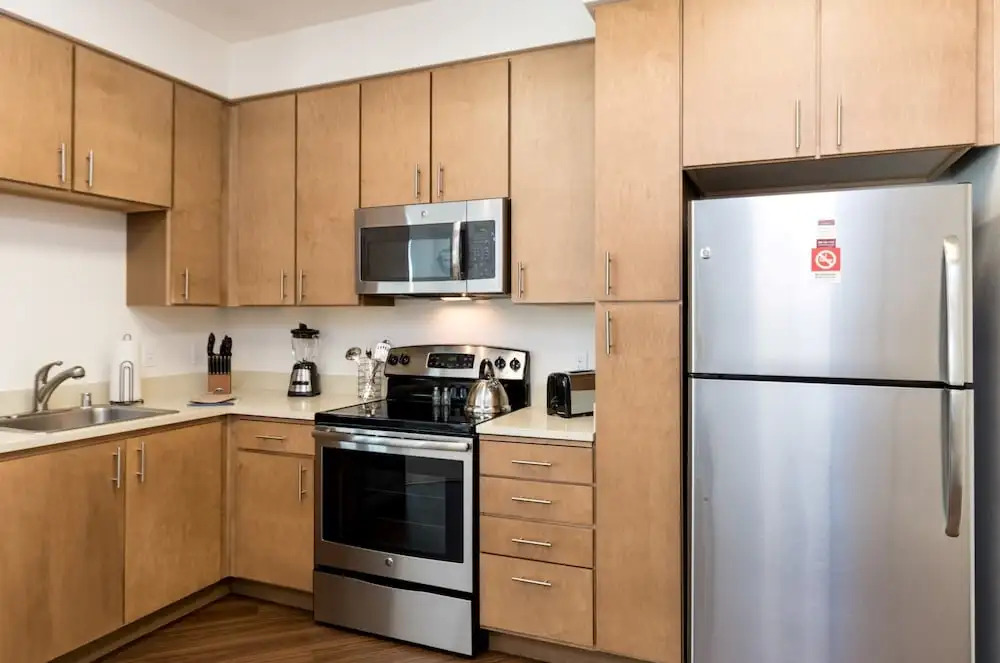 Global Luxury Suites in Silicon Valley