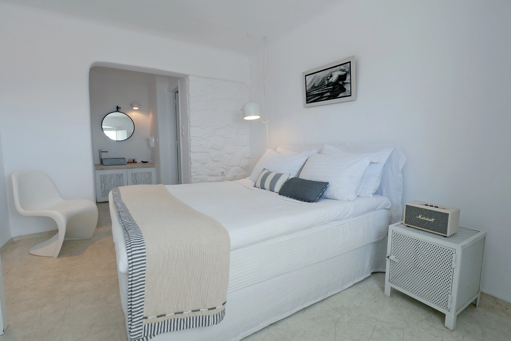 Ostraco Suites