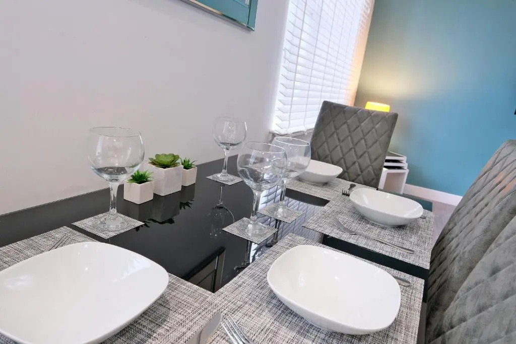 5* Luxury 1 Bedroom Apartment in City Centre