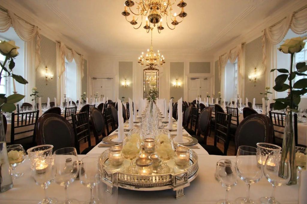 Vraa Slotshotel