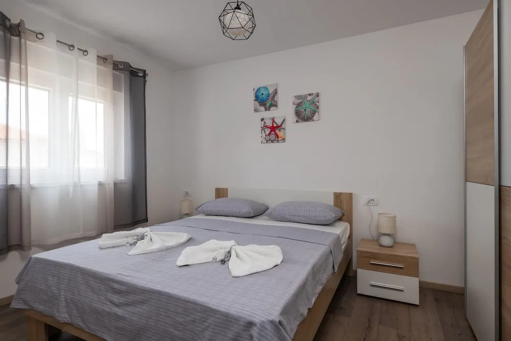 Relax and Unwind in our Brand new Apartment in Krnica Called Bura