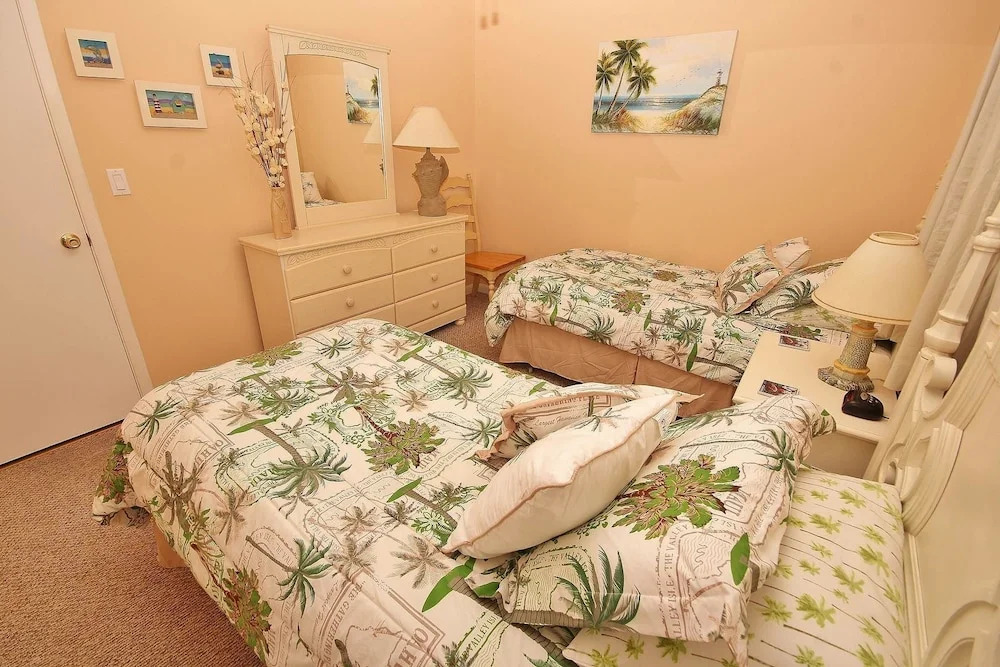 Sea Coast Gardens III 509 Apartment 2