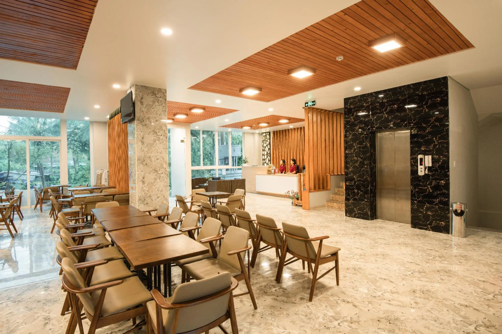 Summer Dream Hotel