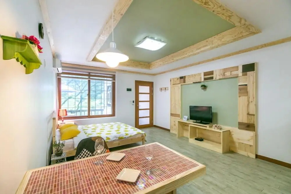 Heungcheon Vally Pension