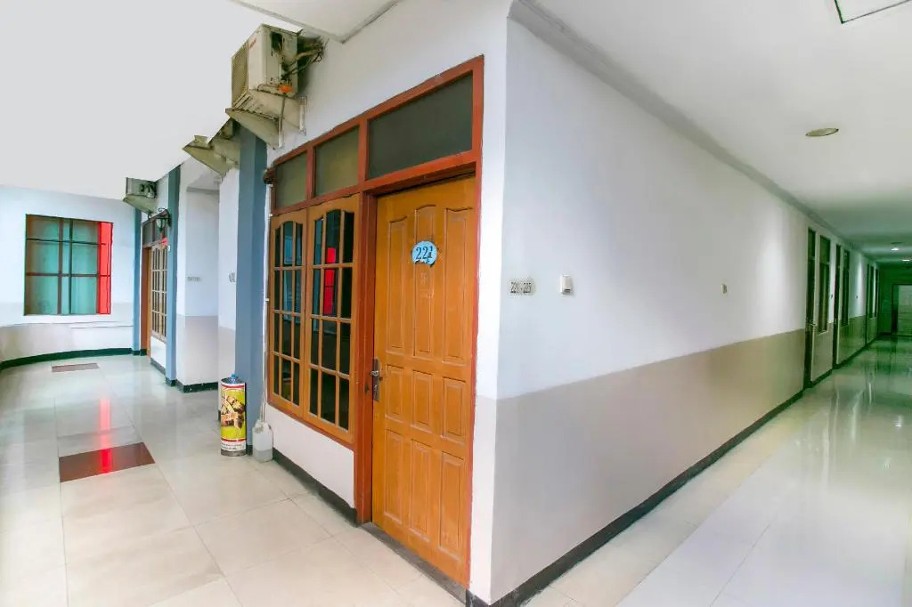 OYO 3031 Hotel Regenerasi