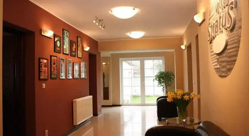 Villa Stratus