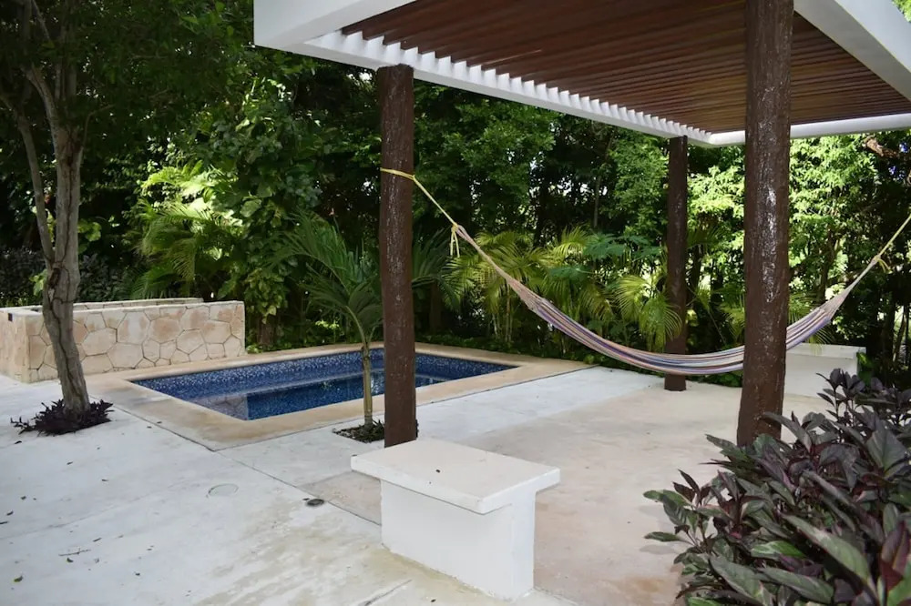 Quetzal Penthouse 2 rec