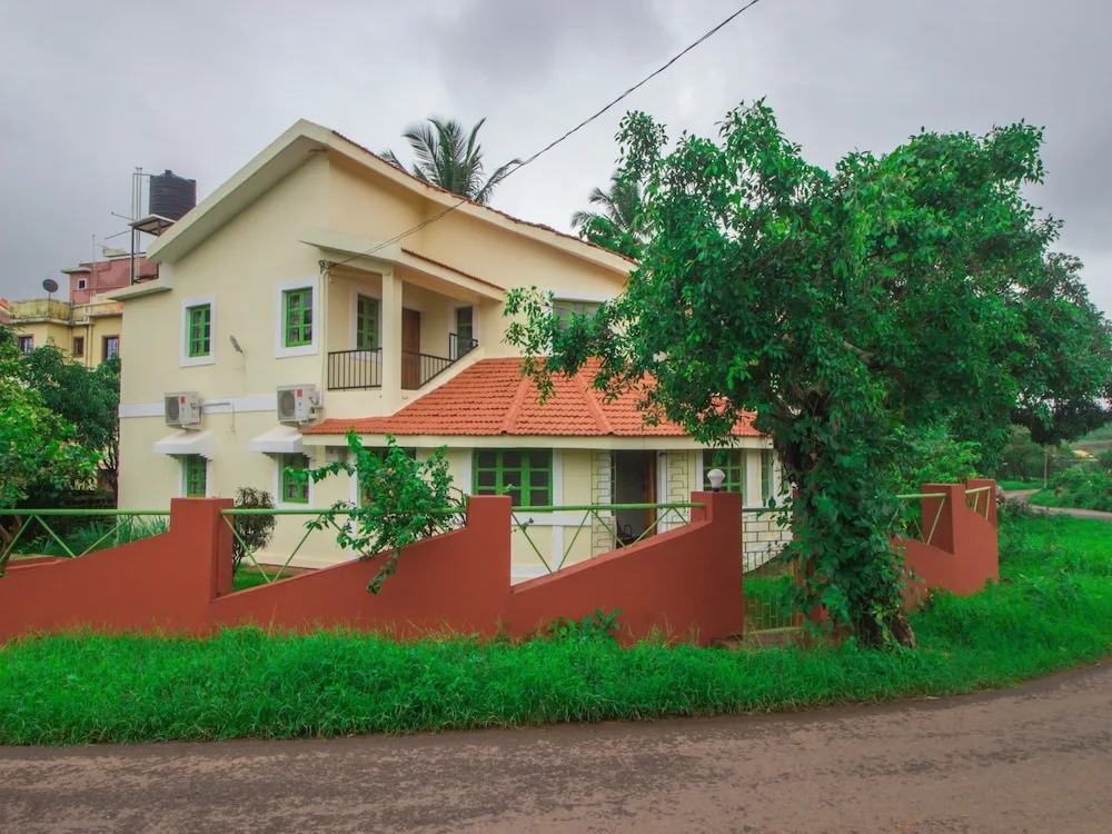 OYO 14905 Home Splendid Farmstay Verna