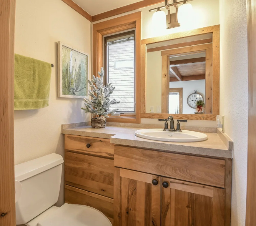 Tennis Townhomes 1336