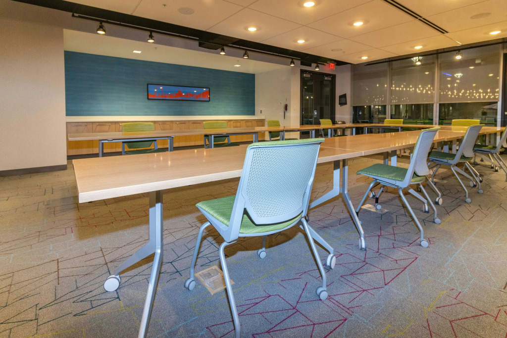 Aloft by Marriott St. Louis Cortex