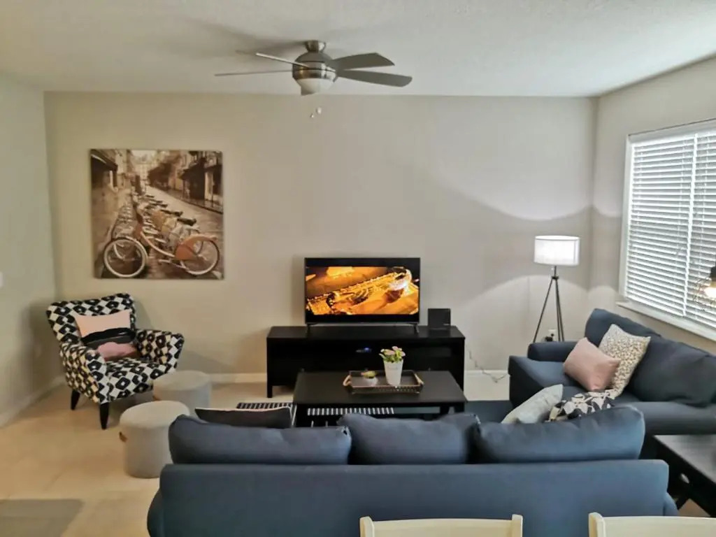 Splendid 4 Bedroom Home Close to Disney 5168A