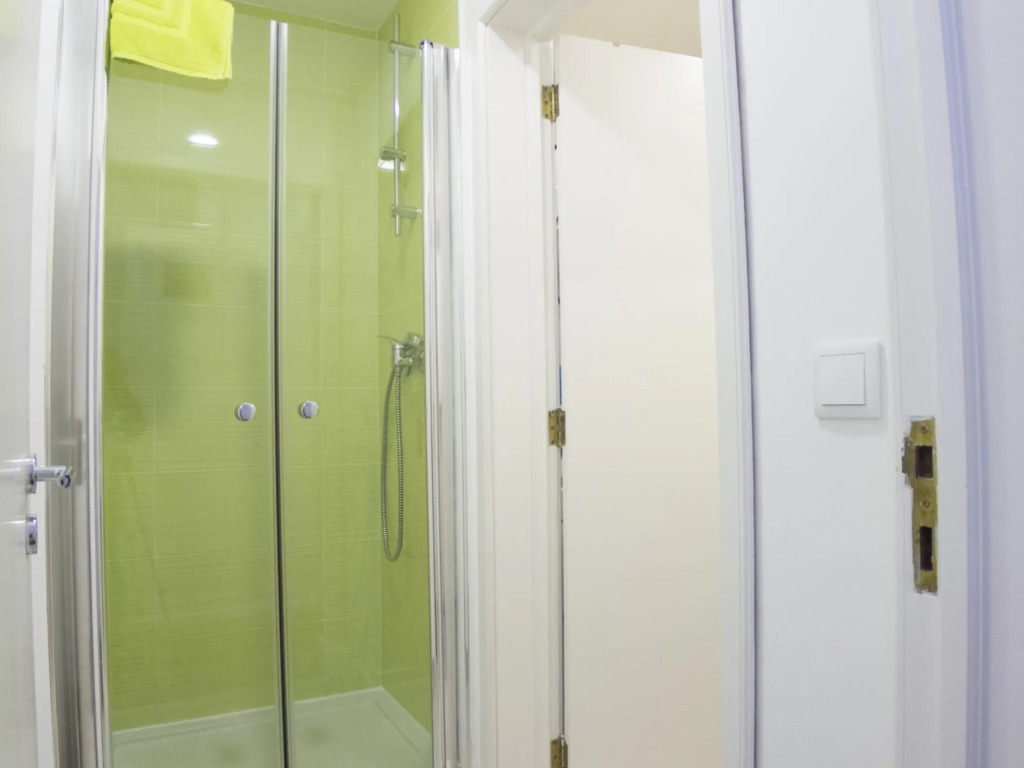 LV Premier Chiado CH5 AC, elevator, central
