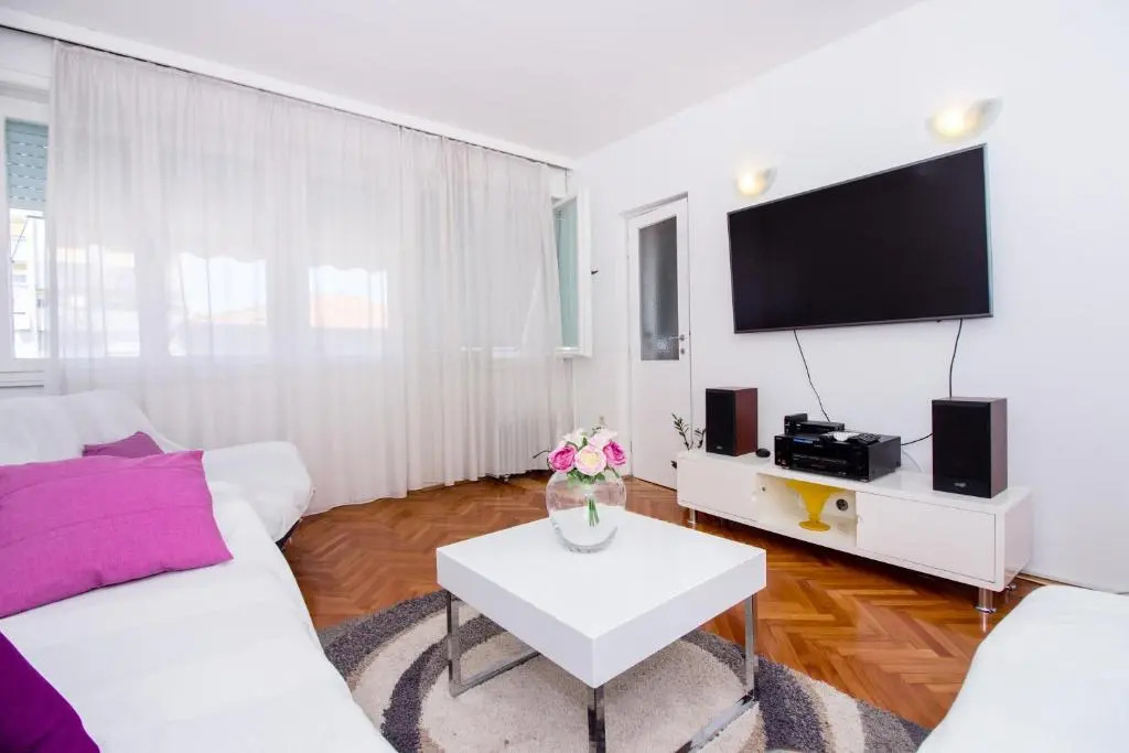 Apartment Luce