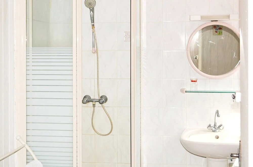 Apartment With 2 Bedrooms in Deshaies, With Private Pool, Enclosed Gar