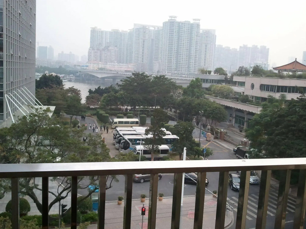 Yanjiang East Garden Inn