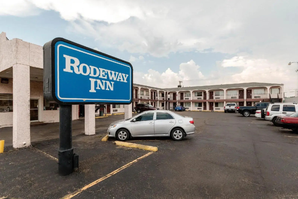 Rodeway Inn