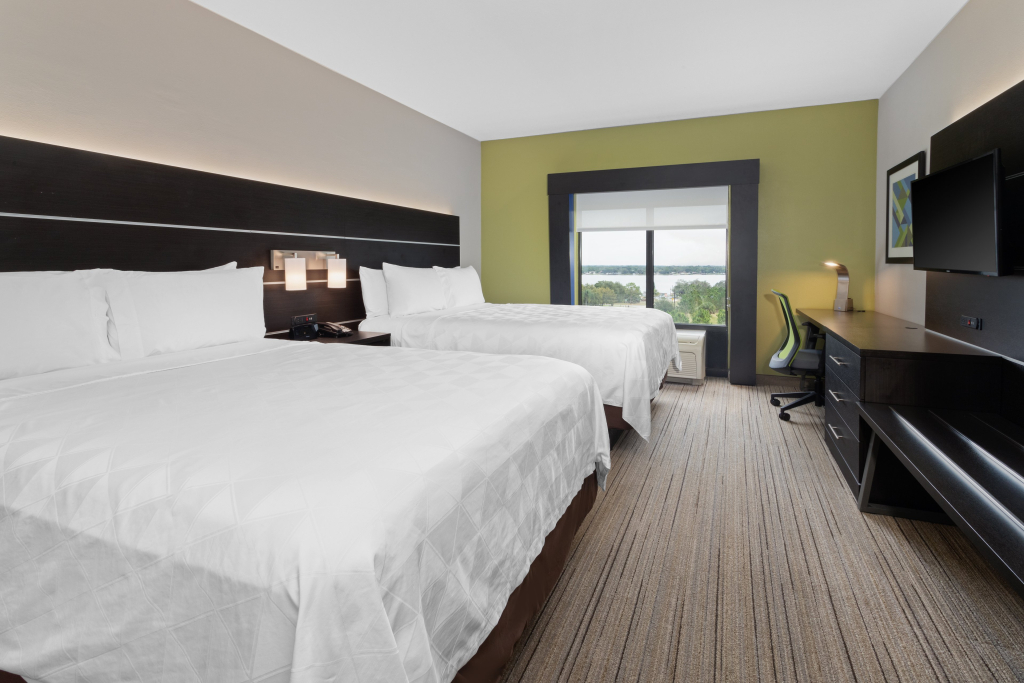 Holiday Inn Express & Suites Lake Placid by IHG