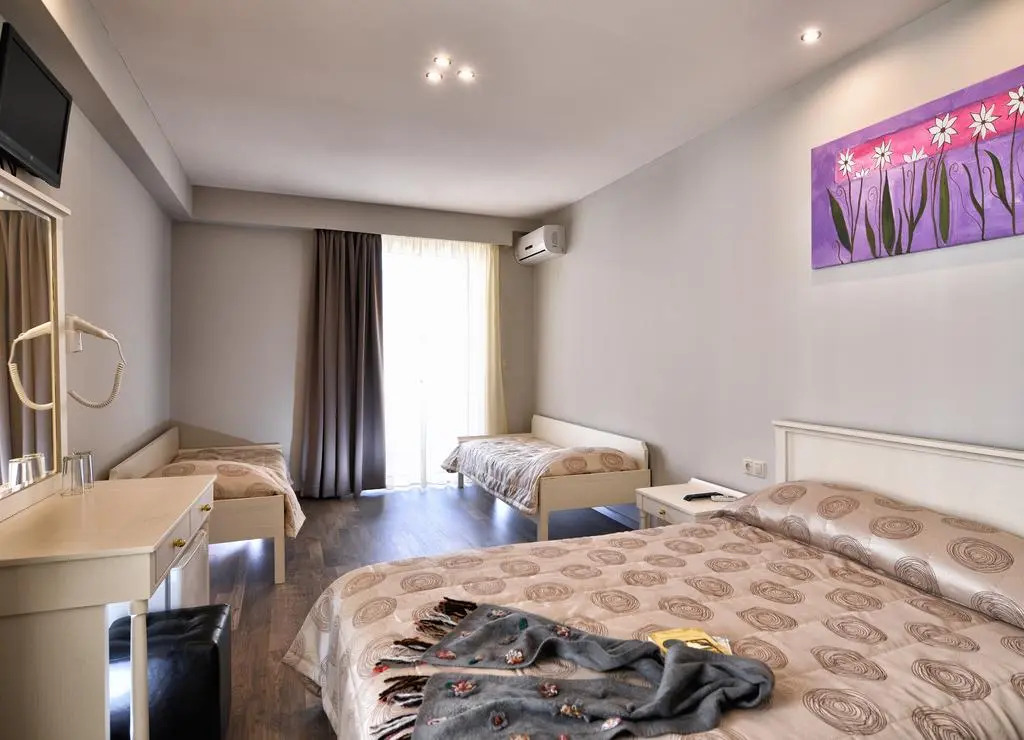 Irini Hotel