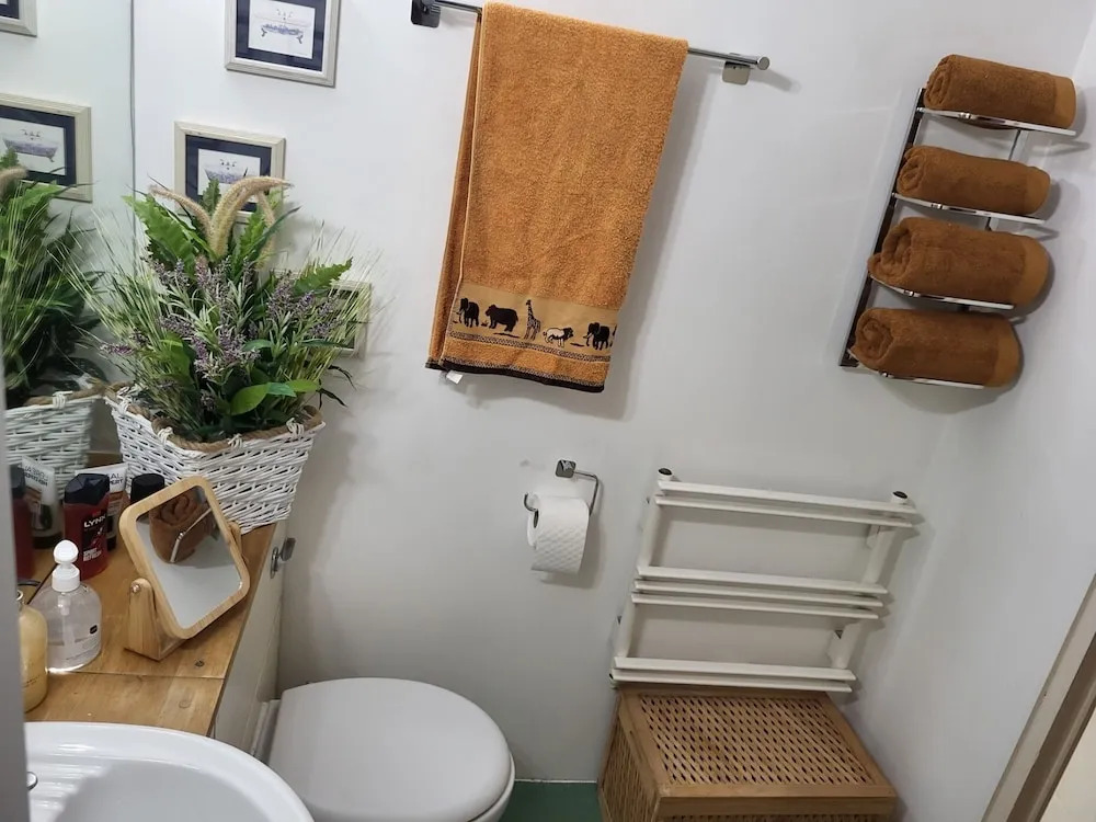Captivating 2-bed Apartment in Liverpool