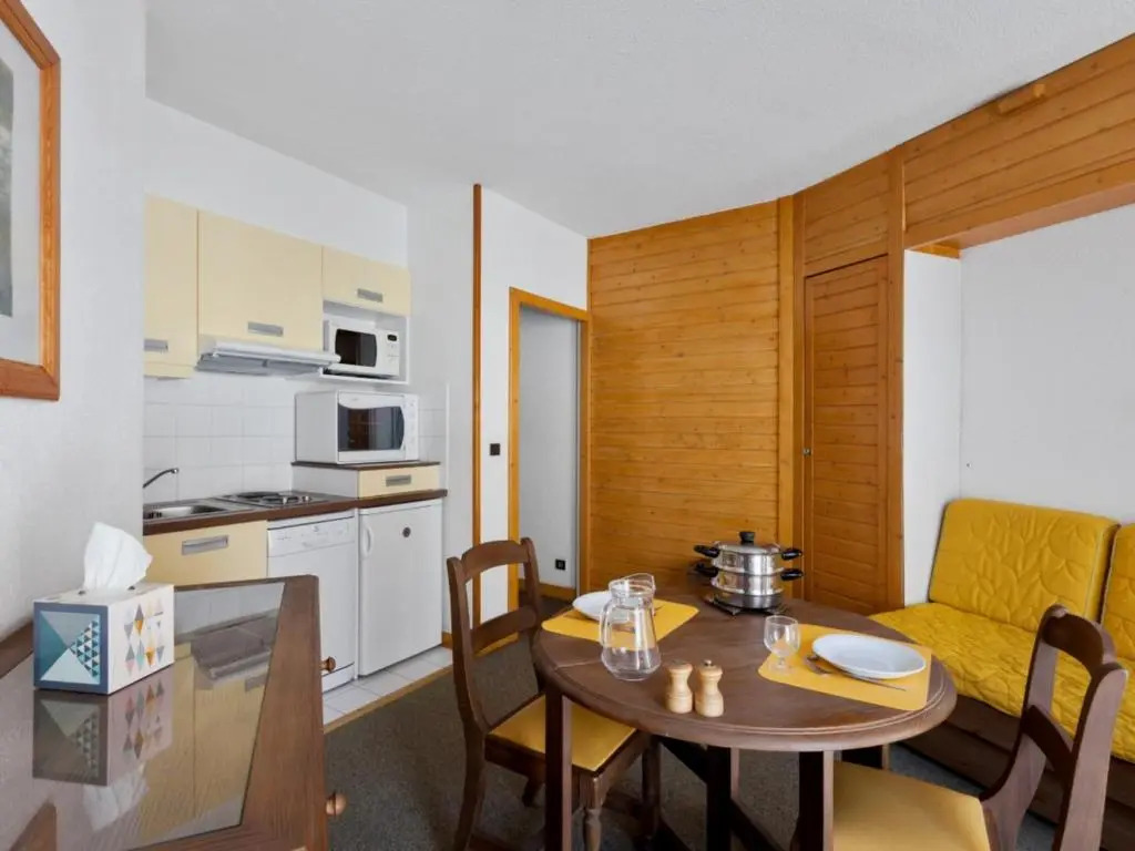 Appartement Brides-les-Bains, 1 pièce, 4 personnes - FR-1-512-215