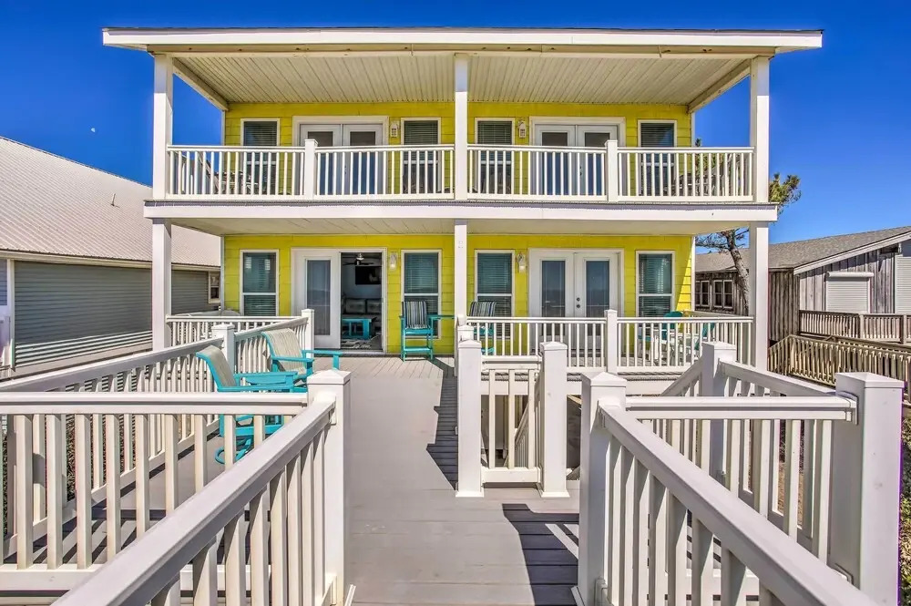 Marvelous Oceanfront Home w/ Stunning Views