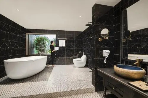 Ha Trang Hotel Ninh Binh