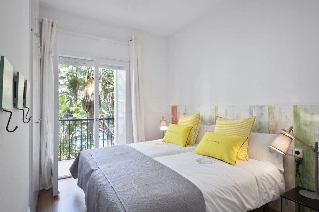 Sitges Group Beach Dreams