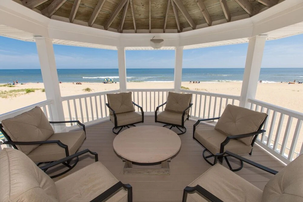 Royal Shell (formerly Lynnhaven Resort) - 10 Br Home