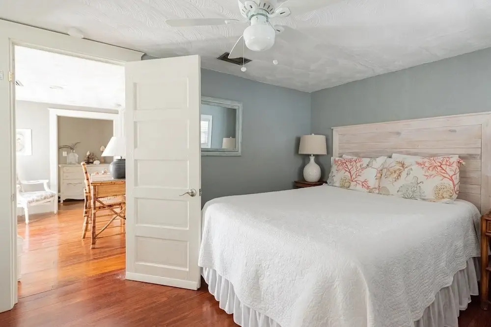 215 Spring Avenue 5 Bedroom Home by RedAwning
