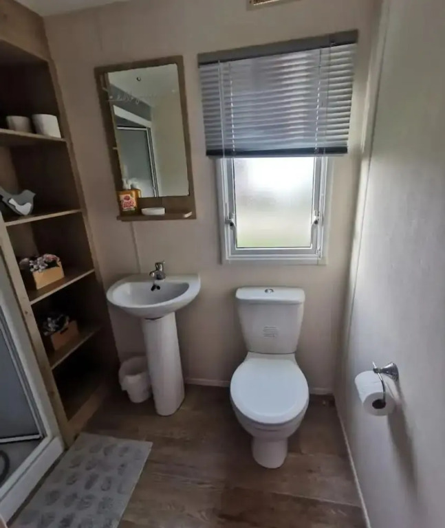 Cosy Hottub Caravan Retreat in Lincolnshire