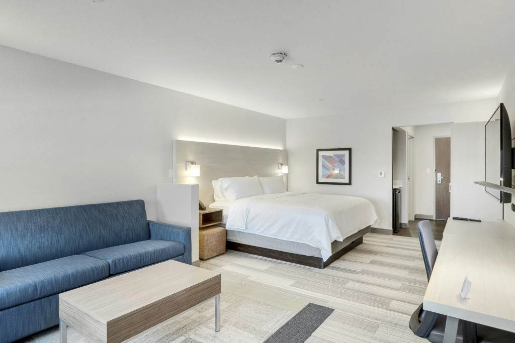 Holiday Inn Express & Suites - Lockport by IHG