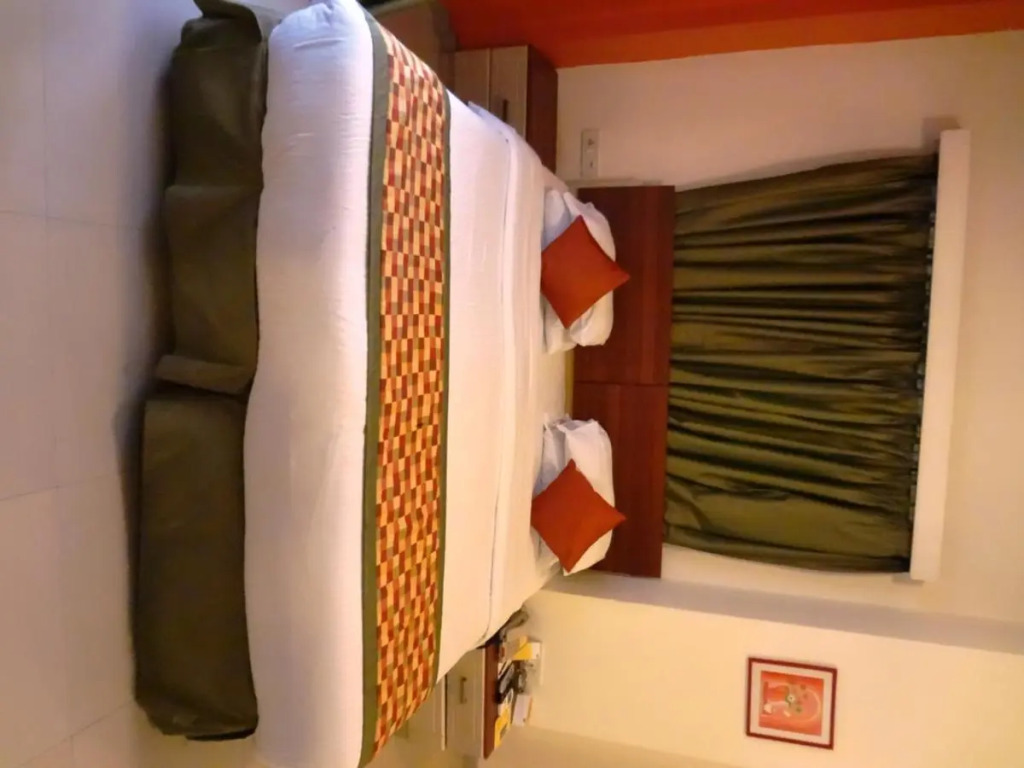 Nestor Hotel, Mumbai