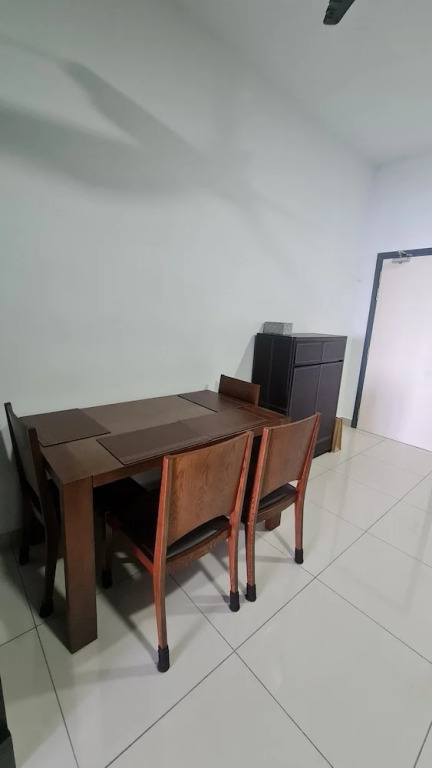 DaMen Homestay @SubangHomeStay