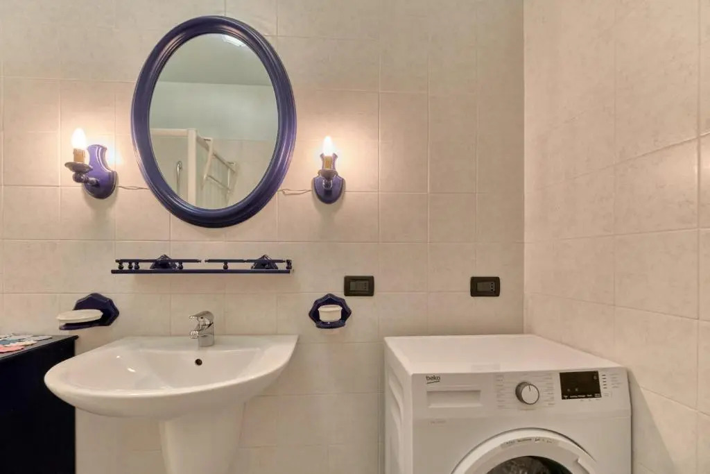 Sidonia apartment for three people in a residence with swimming pool.